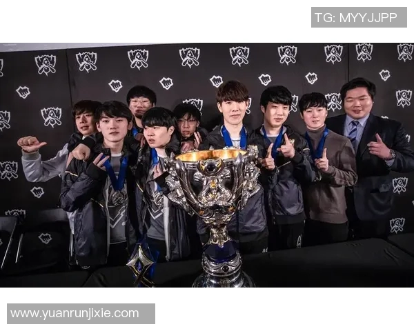 电竞新闻S15LOL比赛中IG战队的进攻表现与DOTA2比赛的得失分析